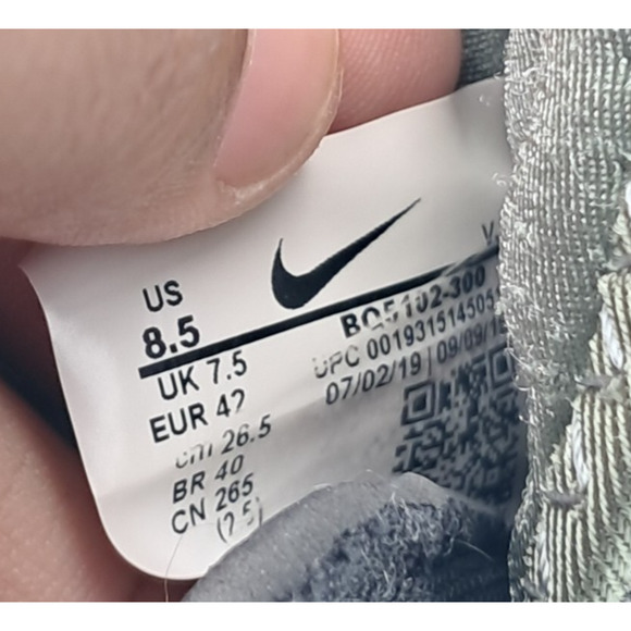 Size 8.5M | 10W - Nike Huarache Type Olive - BQ5102-300 - Picture 8 of 9